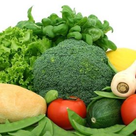 فاكهة تخفض نسبة السكر في الدم يجب تناولها وأصناف الخضروات