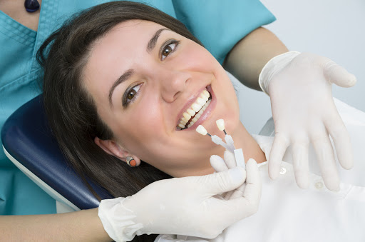 عمليات تجميل الأسنان